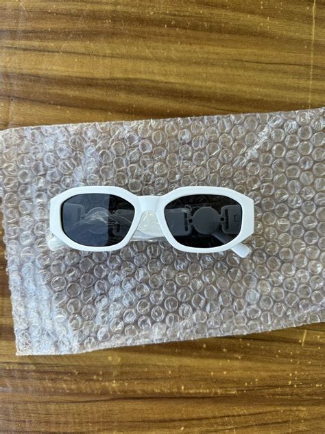 ochelari de soare versace fake